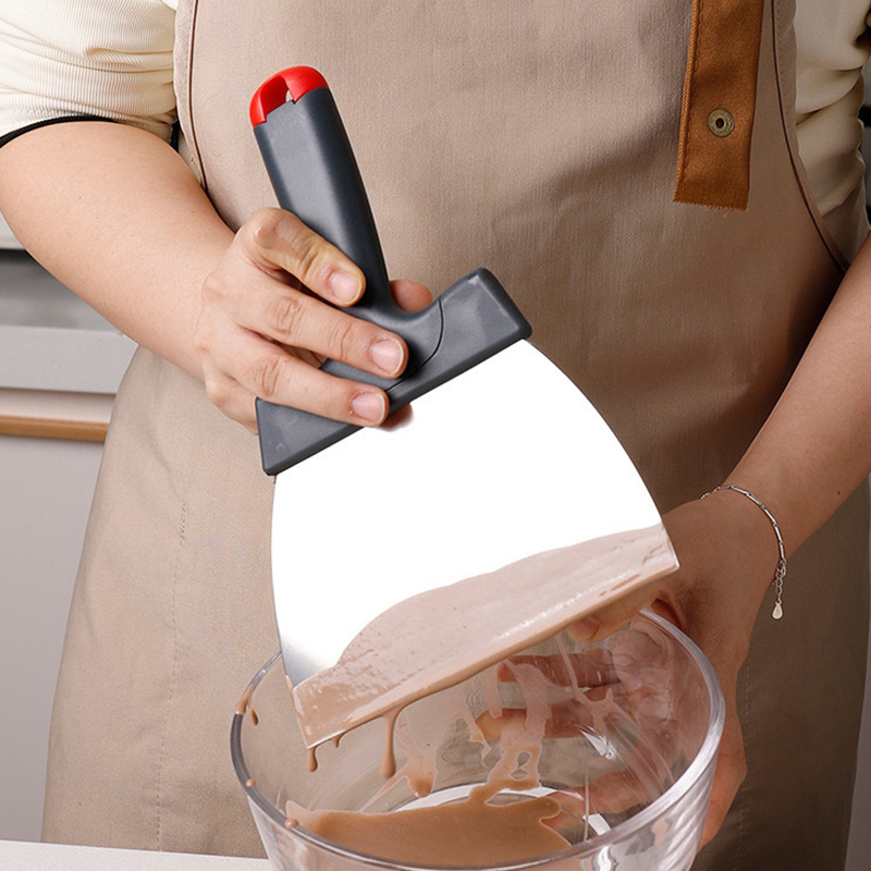 Stainless Steel Dough Scraper  - Kitchen Gadgets Under 100 评论和价格